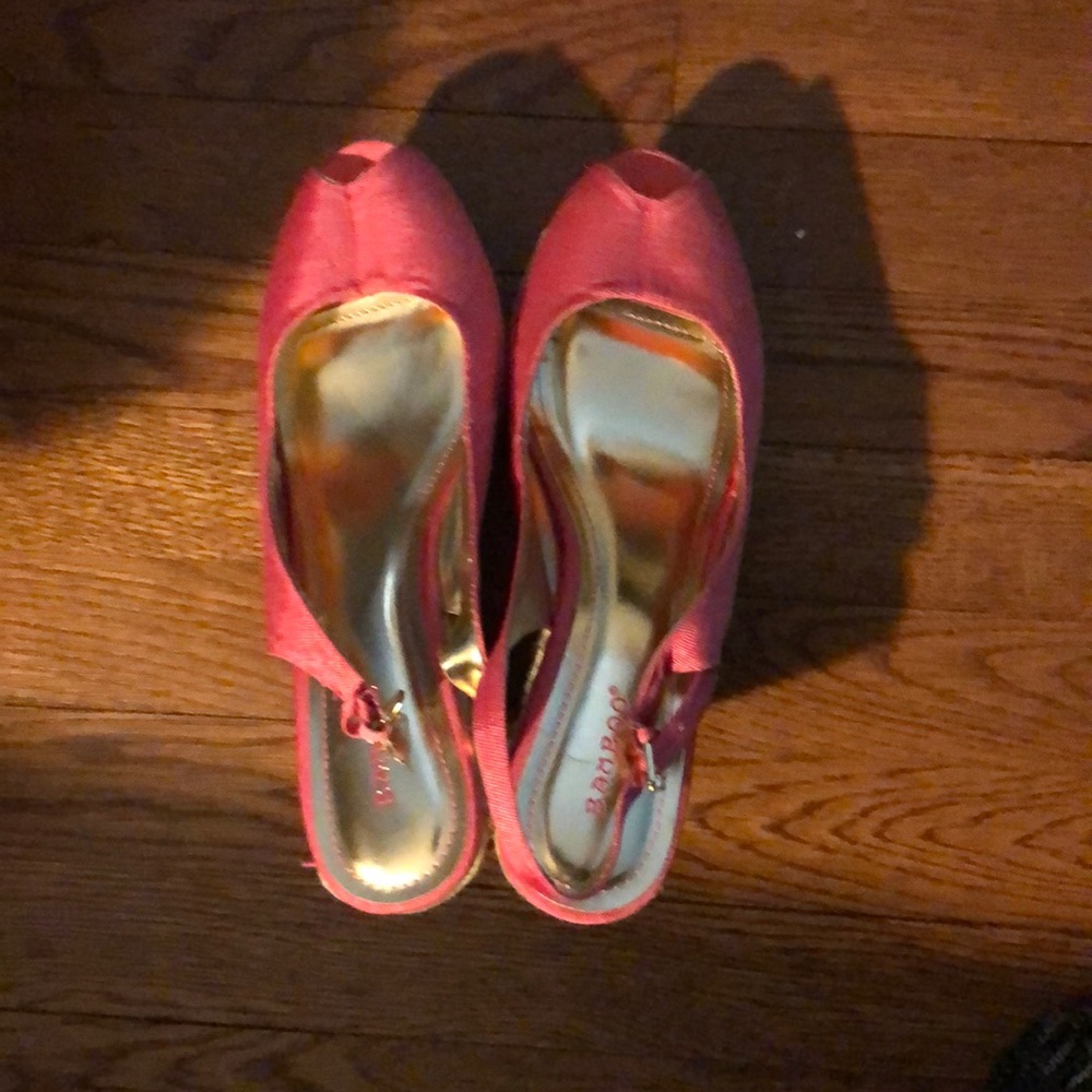 Size 9 espadrilles  worn but in great condition.